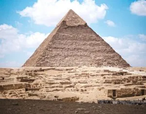 Scopri di più sull'articolo La verità scientifica dietro la costruzione delle Piramidi